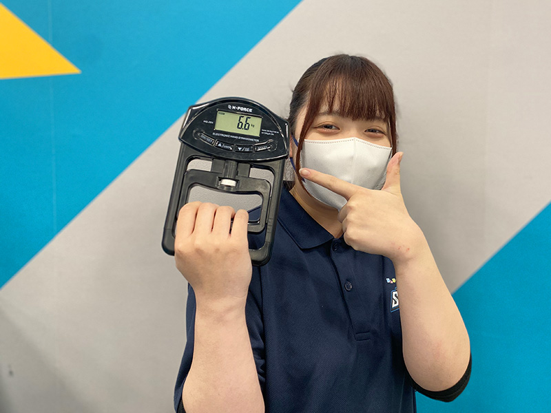 握力計でぴったり6.6キロを目指そう